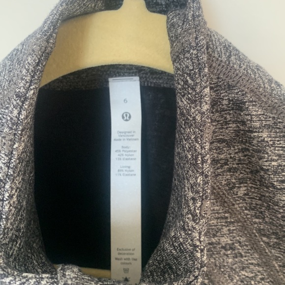 Lululemon define jacket. - Picture 2 of 3